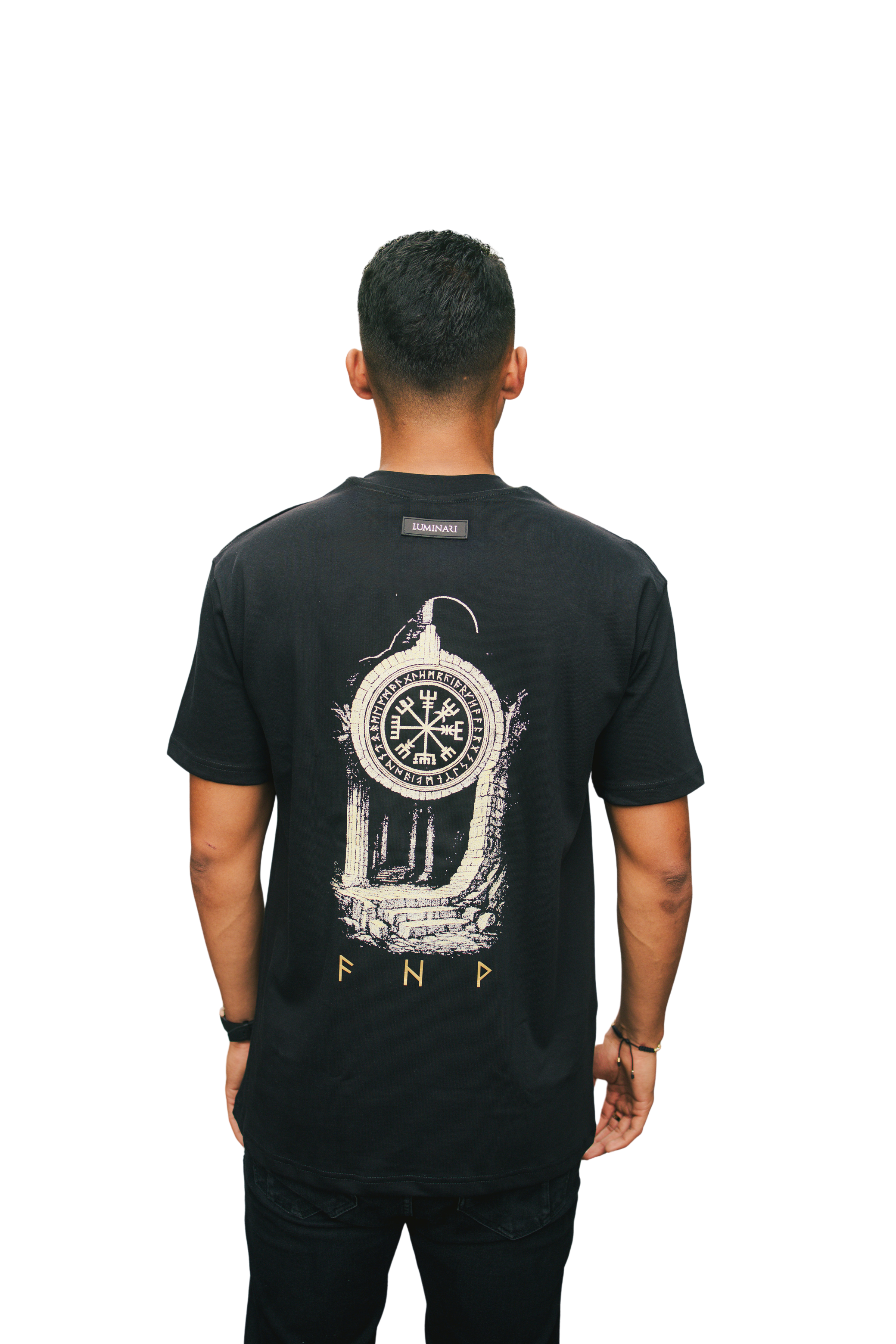 Luxar – Tee